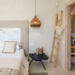 V&V House Mykonos - Adults Only Boutique Suites بيت ضيافة أورنوس