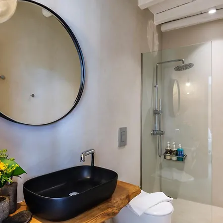 V&v - Luxury オルノス