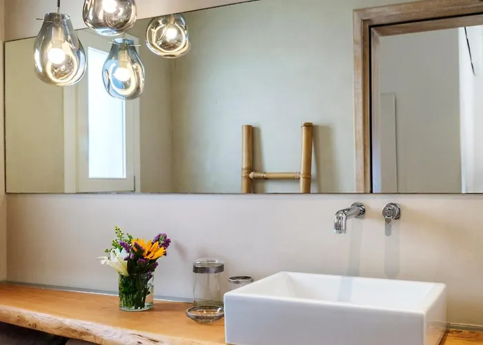 V&v - Luxury 4* Орнос