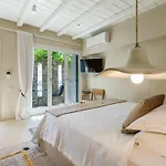 Casa de hóspedes V&V House Mykonos - Adults Only Boutique Suites 4*