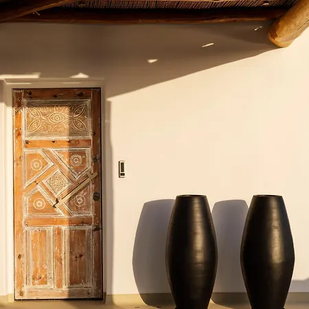 V&v - Luxury Casa de hóspedes 4*