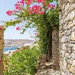 V&V House Mykonos - Adults Only Boutique Suites אורנוס